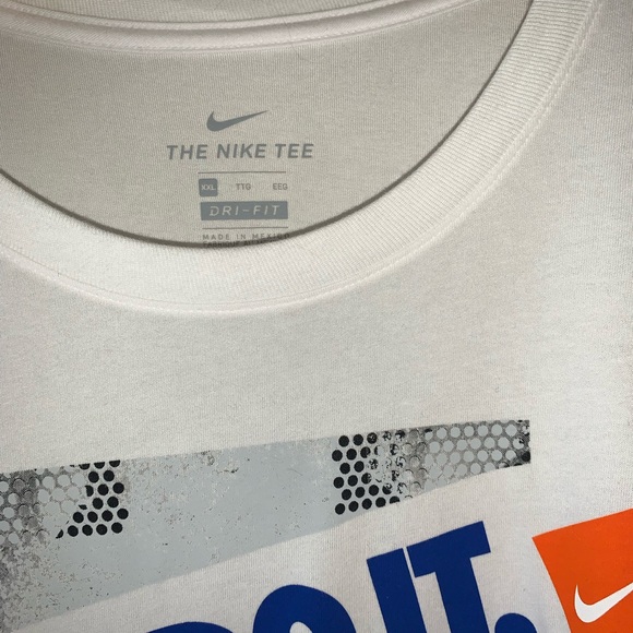 Standard fit Nike t shirt size 2XL - Picture 6 of 16